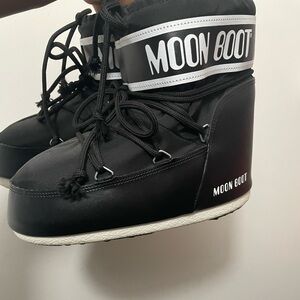 MOONBOOT SNOWBOOTS